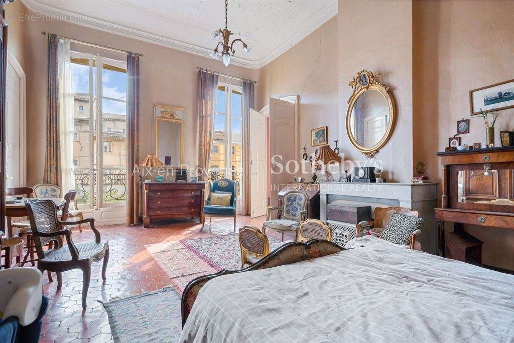 Appartement à AIX-EN-PROVENCE