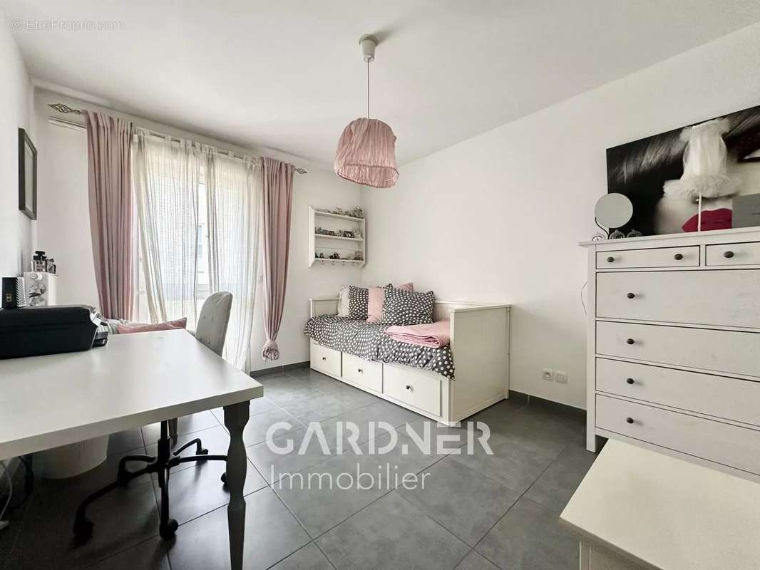 Appartement à MARSEILLE-10E