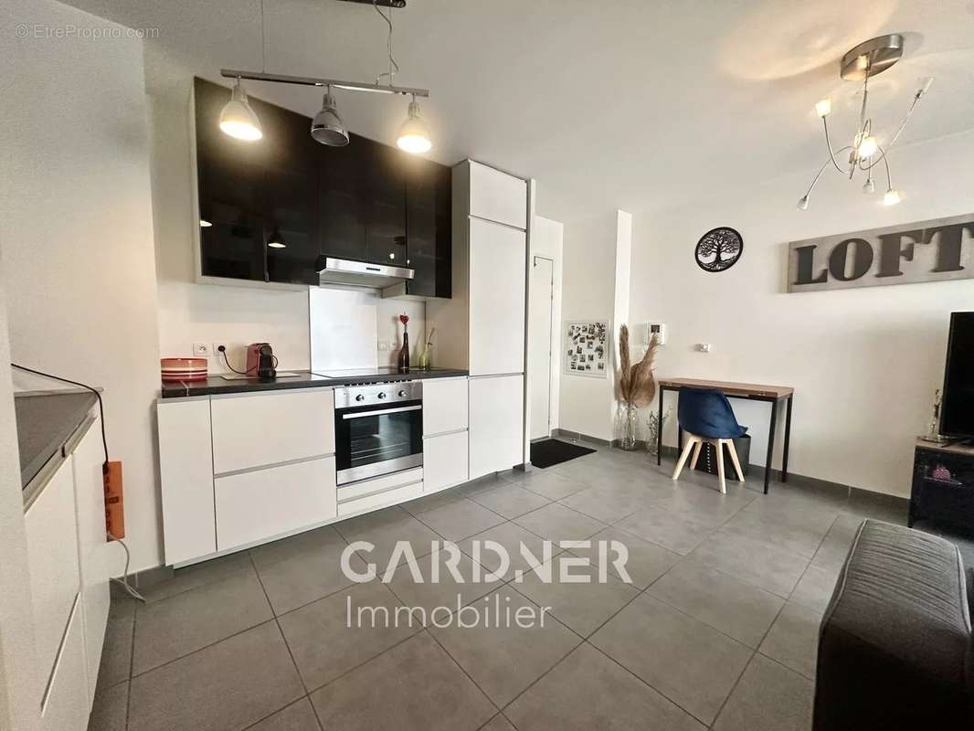 Appartement à MARSEILLE-10E