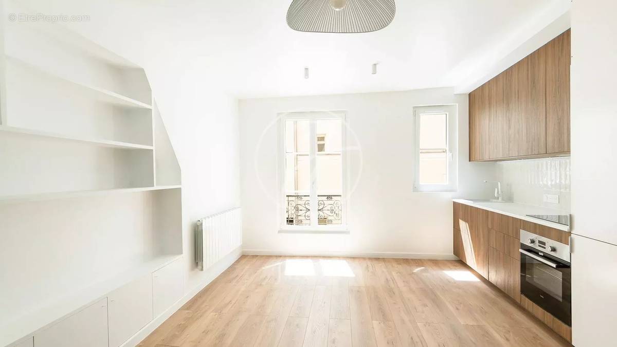 Appartement à PARIS-9E