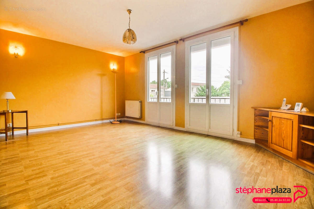 Appartement à BORDEAUX