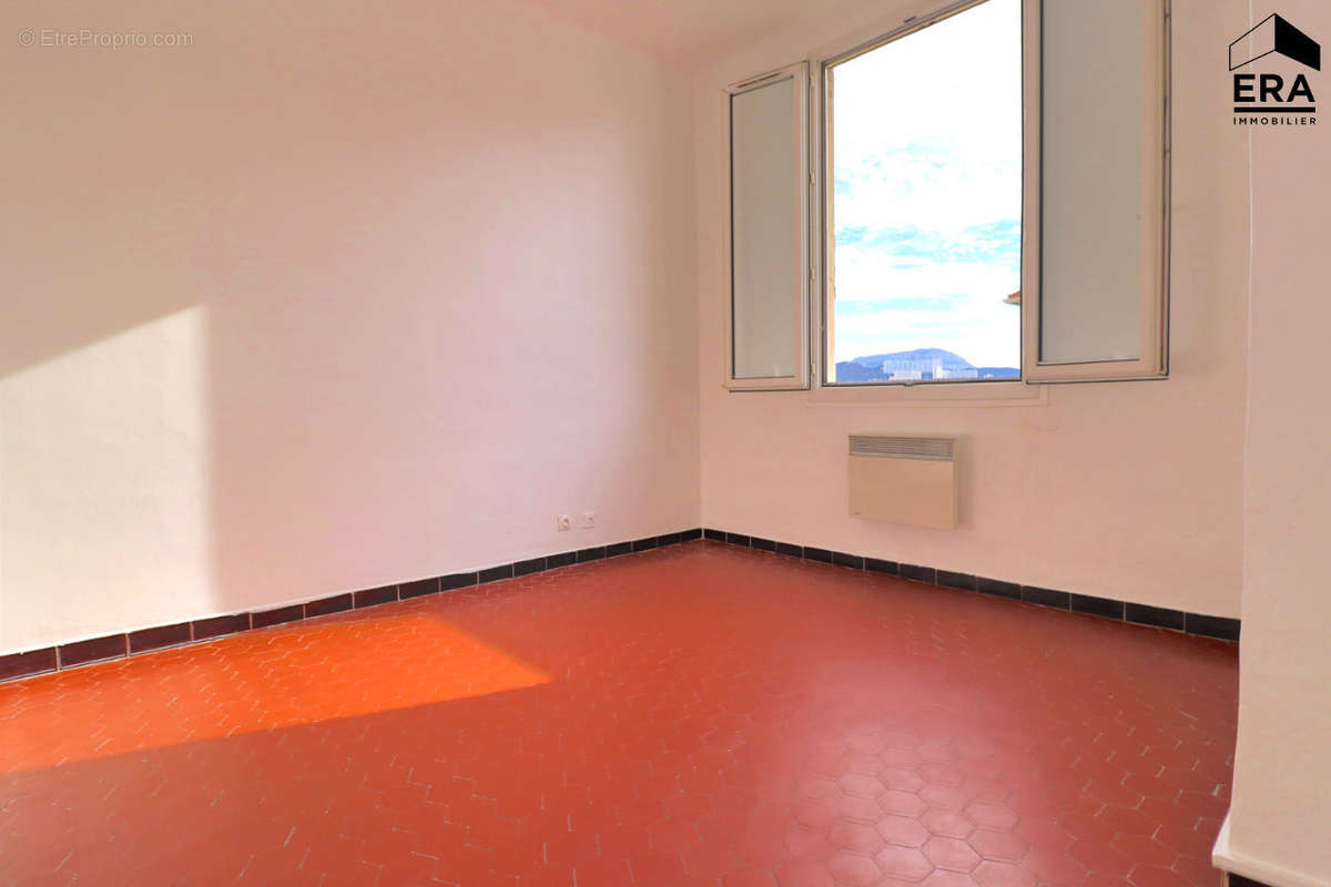 Appartement à MARSEILLE-10E