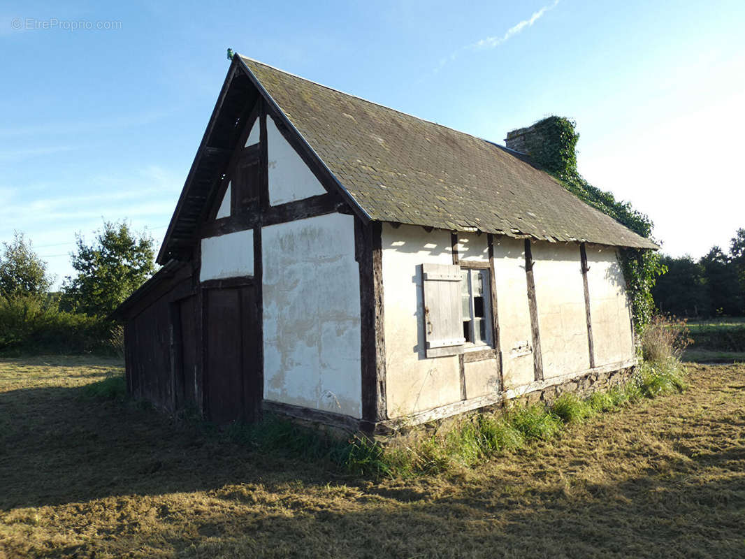 Maison à LE MESNILLARD