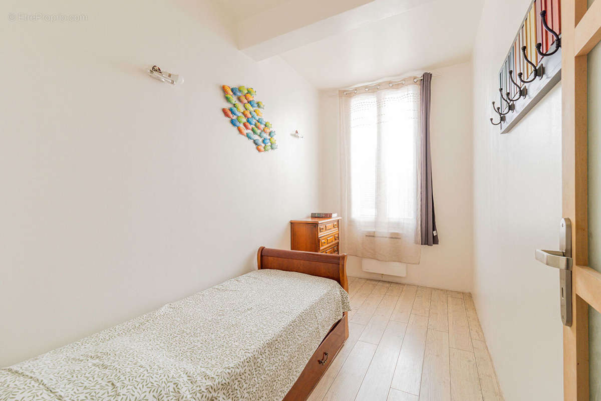 Appartement à MARSEILLE-2E