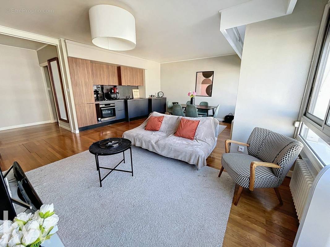 Appartement à LYON-6E