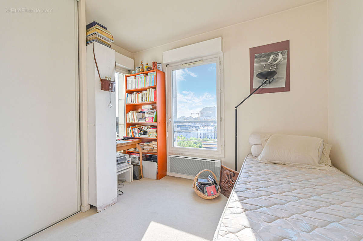 Appartement à PARIS-19E