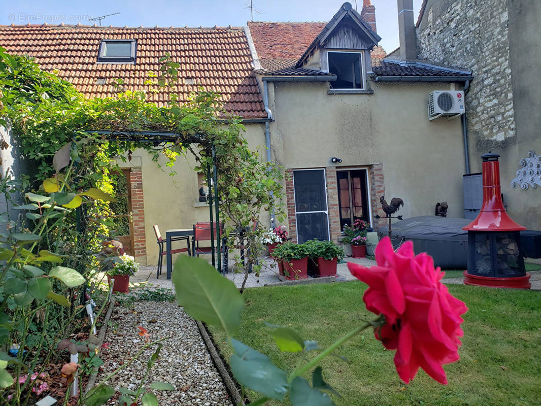 Maison à SAINT-FLORENTIN