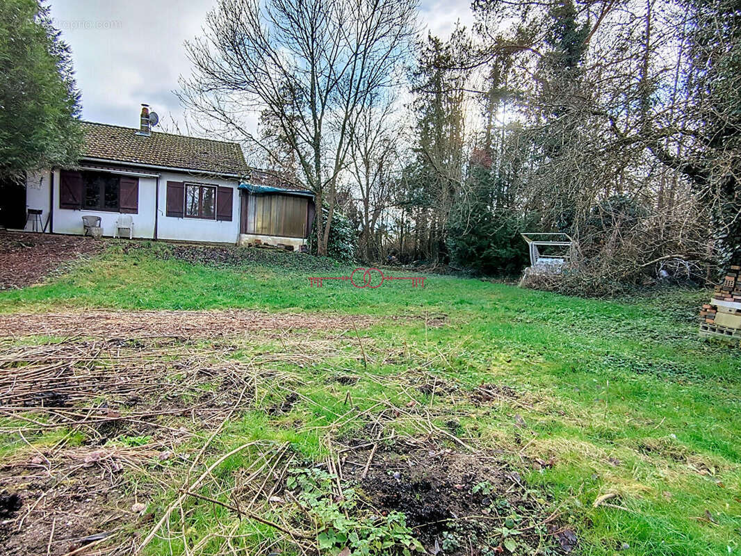 Maison à LUSIGNY-SUR-BARSE