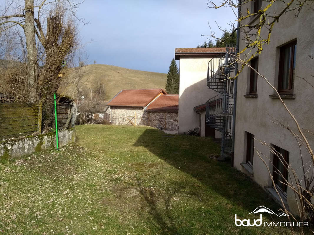 Appartement à SAINT-MARTIN-EN-VERCORS