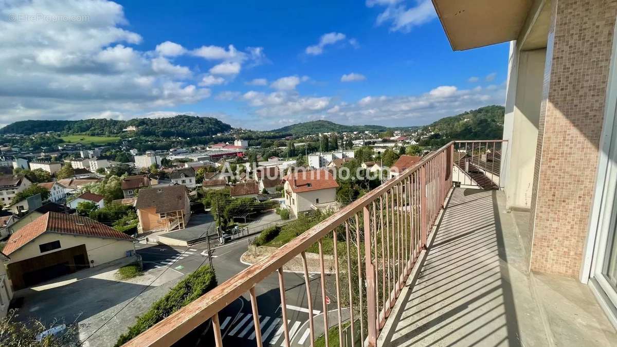 Appartement à LONS-LE-SAUNIER