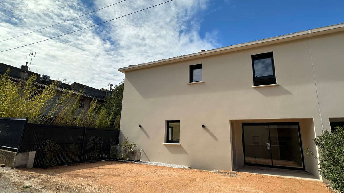 Maison à ARLES