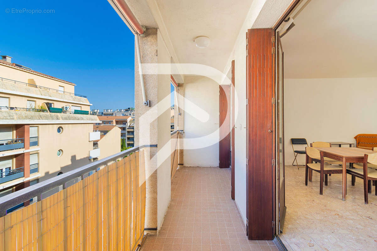 Appartement à MARSEILLE-10E