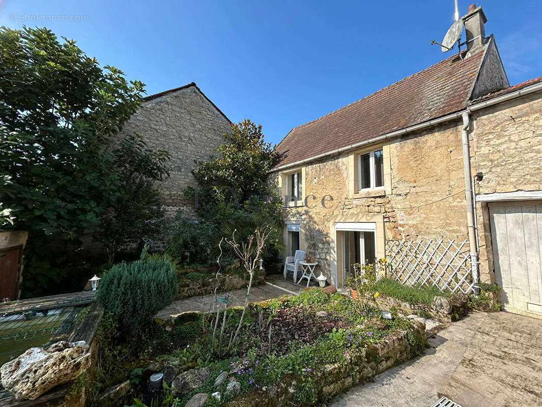 Maison à PRECY-SUR-OISE