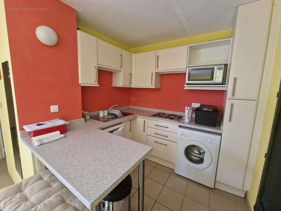 Appartement à CASTELNAUD-DE-GRATECAMBE