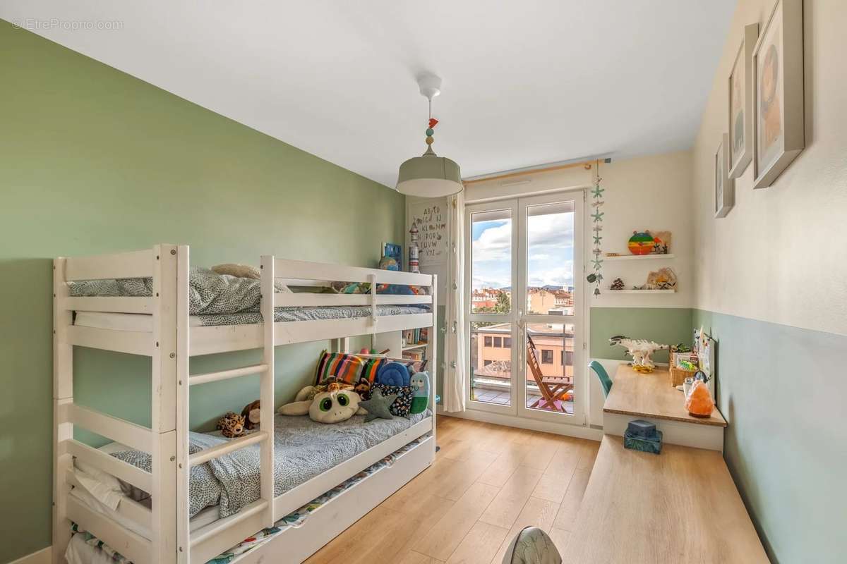 Appartement à VILLEURBANNE