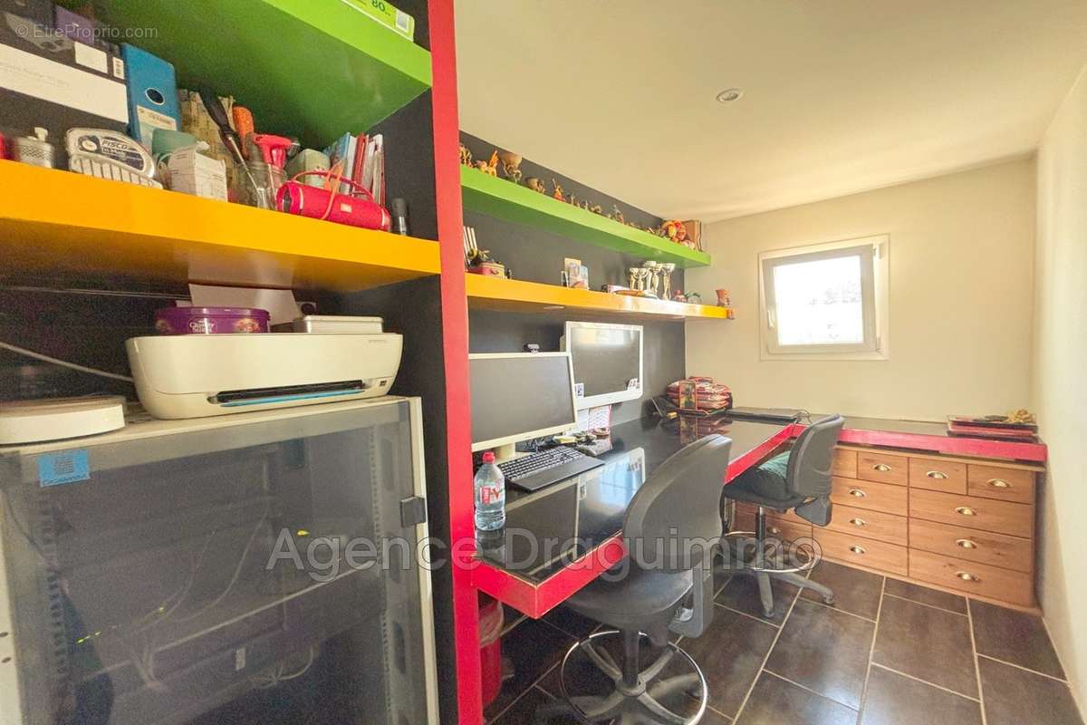 Appartement à DRAGUIGNAN