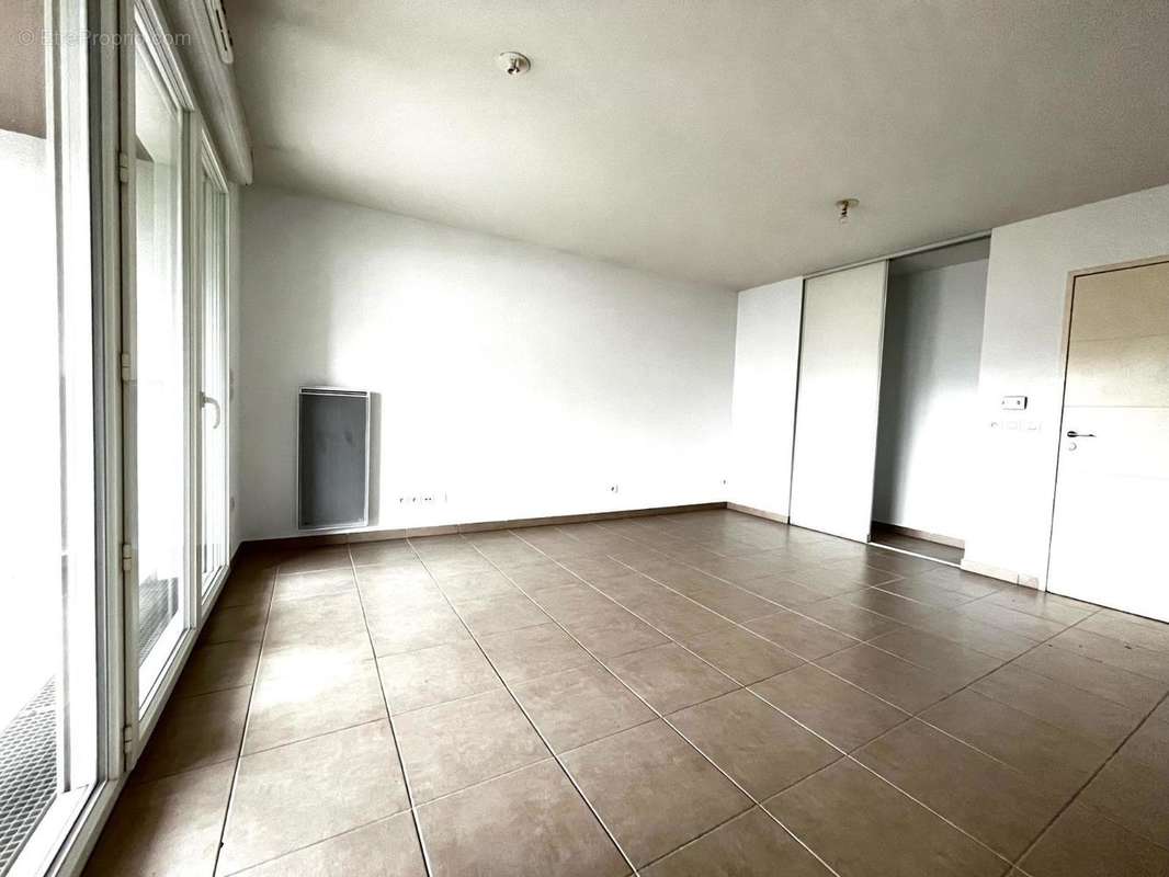   - Appartement à PERPIGNAN