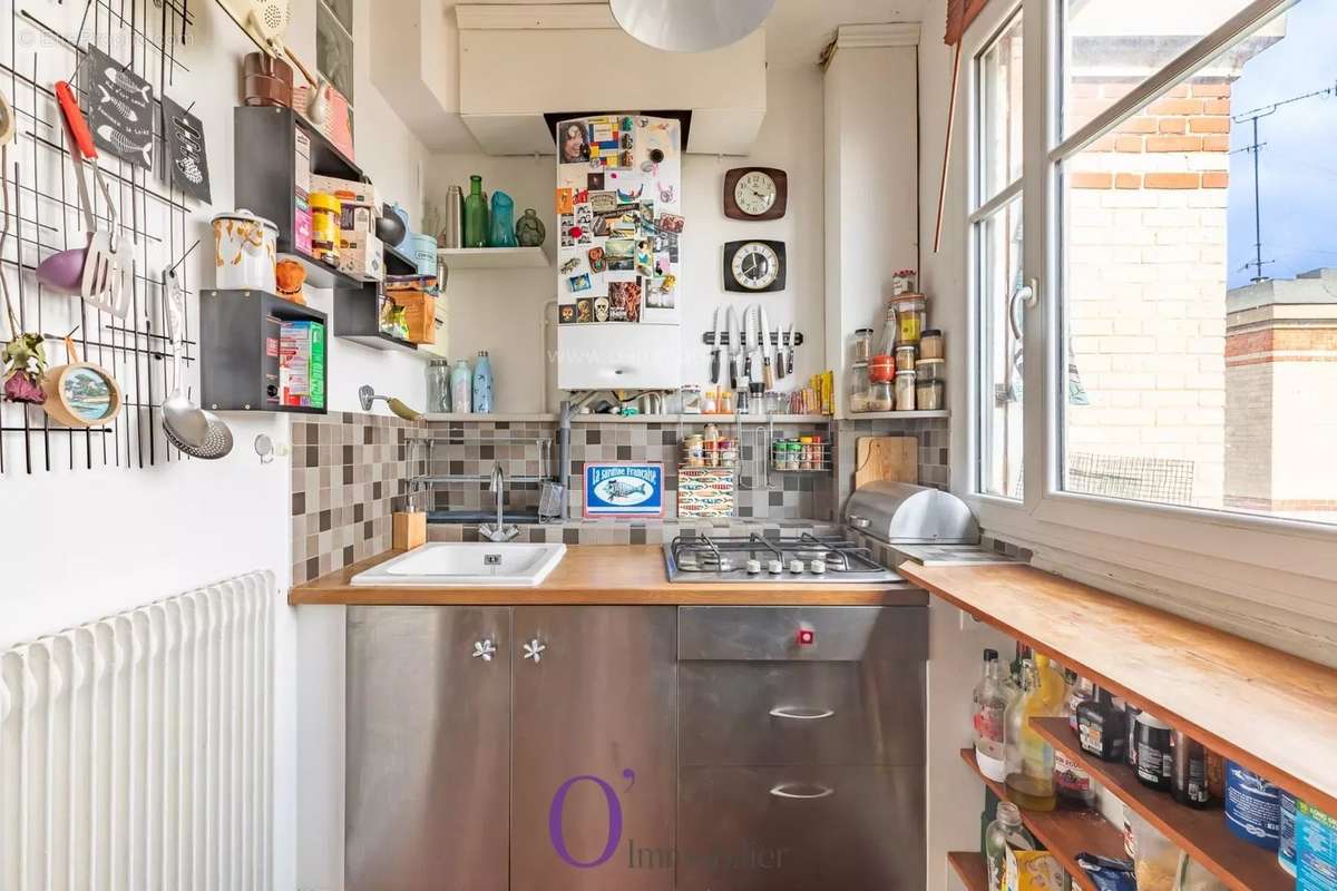 Appartement à PARIS-20E