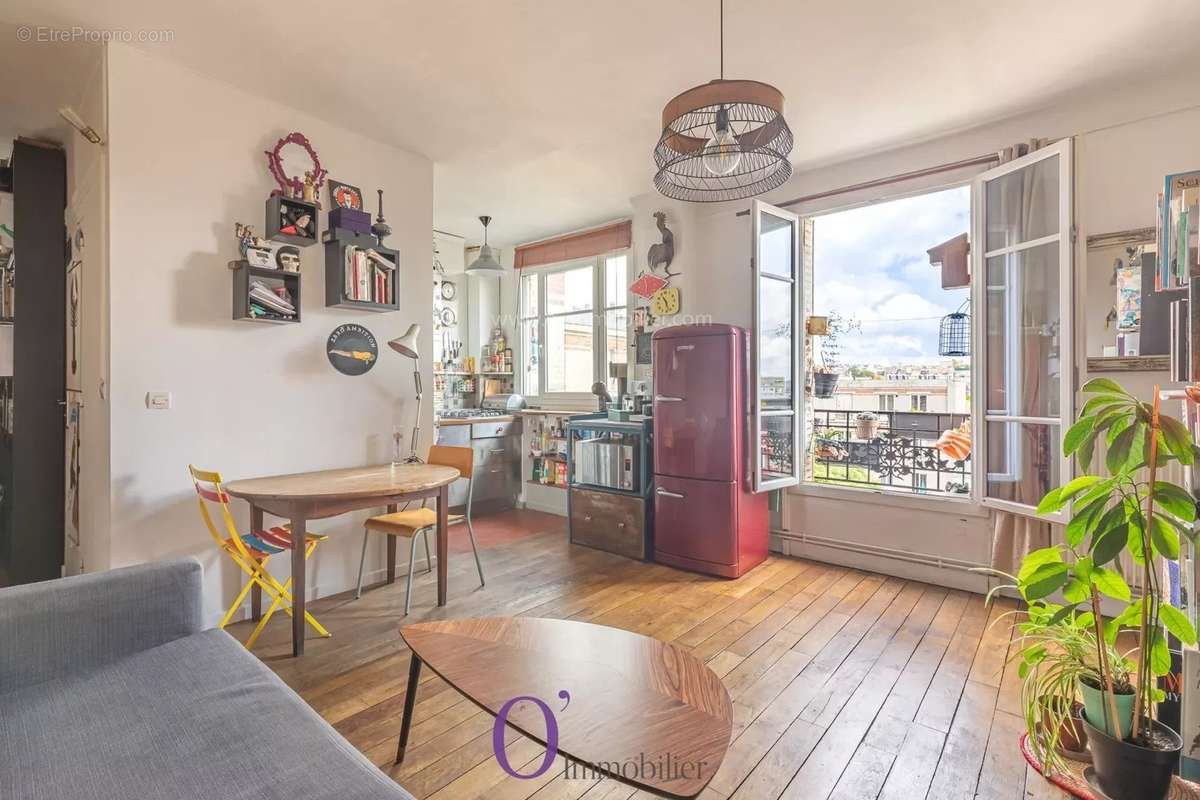 Appartement à PARIS-20E