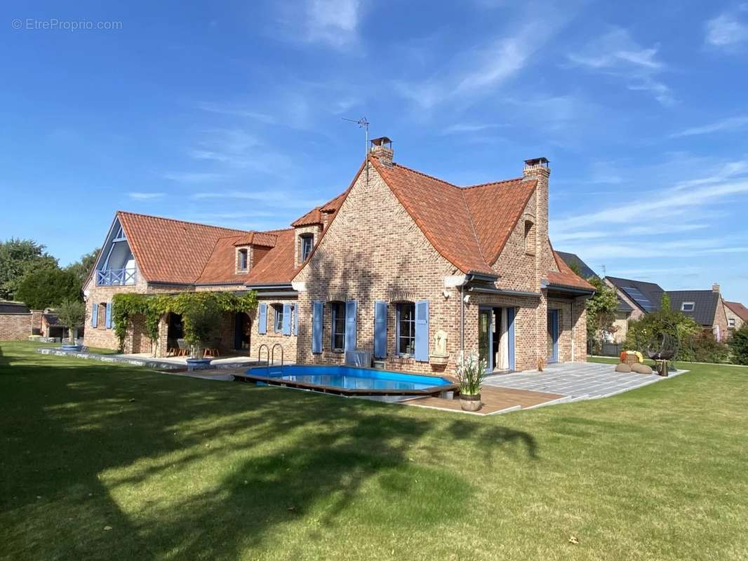 Maison à GOUY-SOUS-BELLONNE