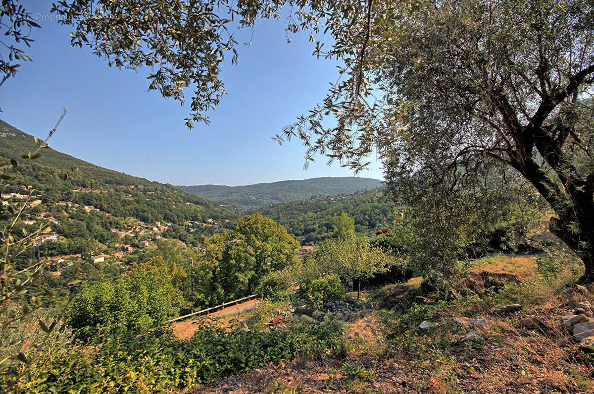 Terrain à GOURDON