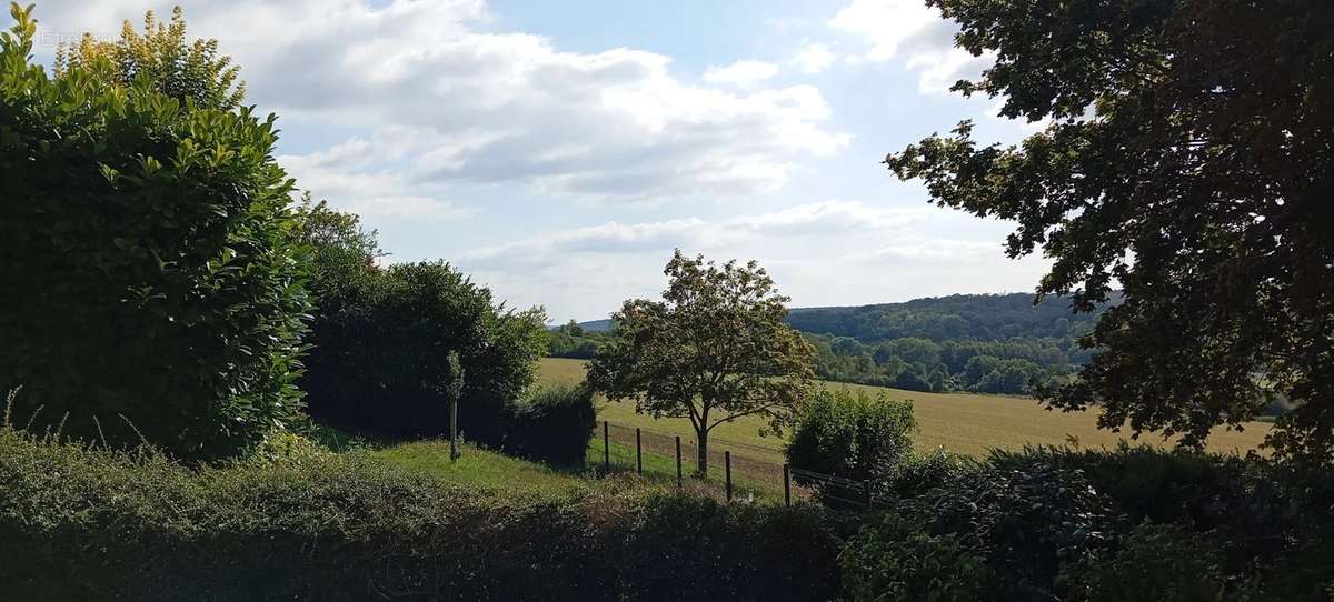 Maison à MAREIL-SUR-MAULDRE