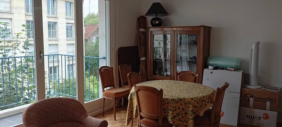 Appartement à VERSAILLES