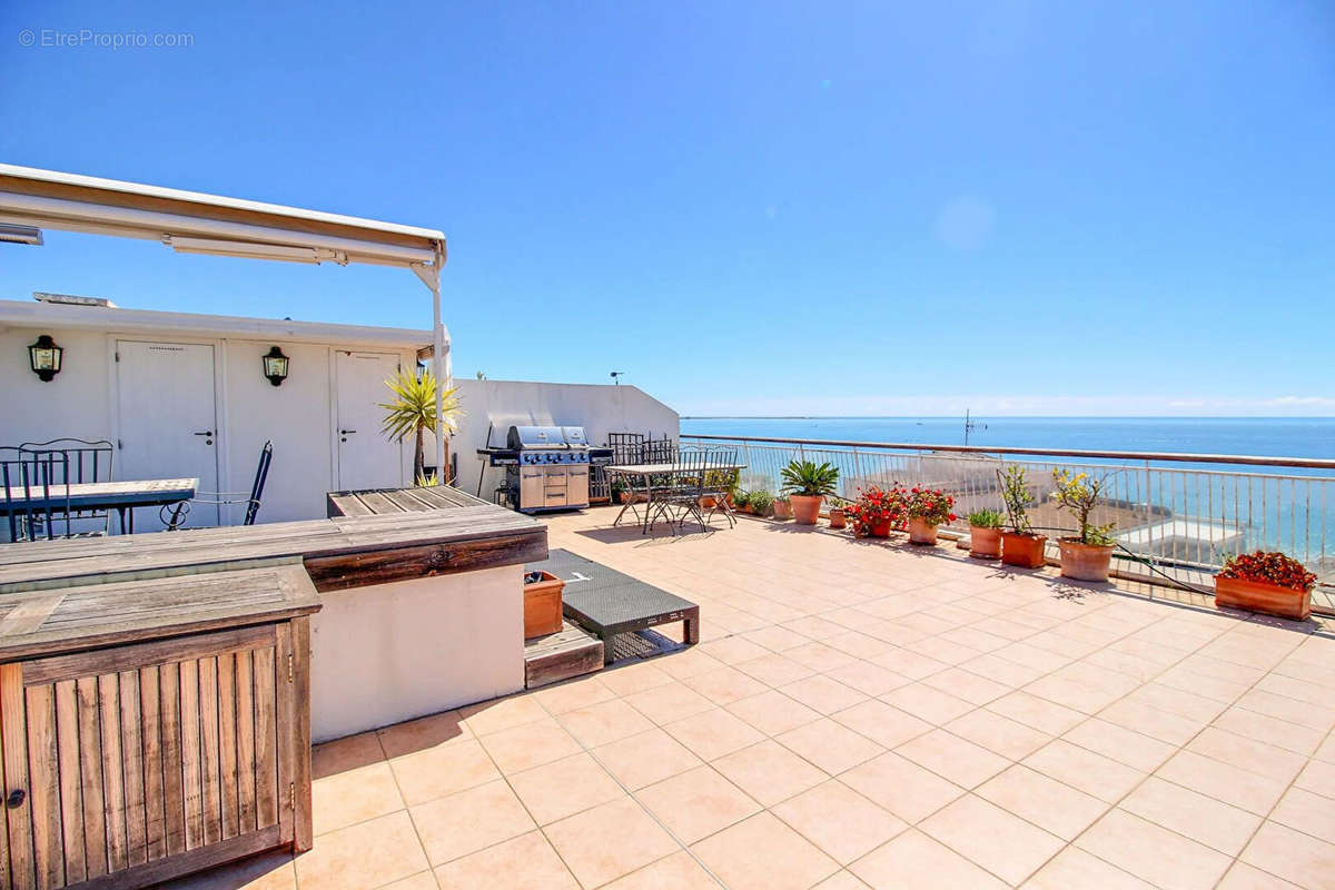 Appartement à CAGNES-SUR-MER