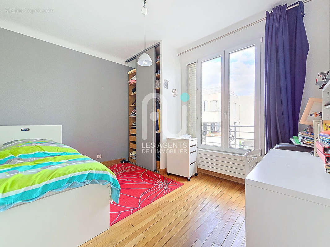 Appartement à ASNIERES-SUR-SEINE