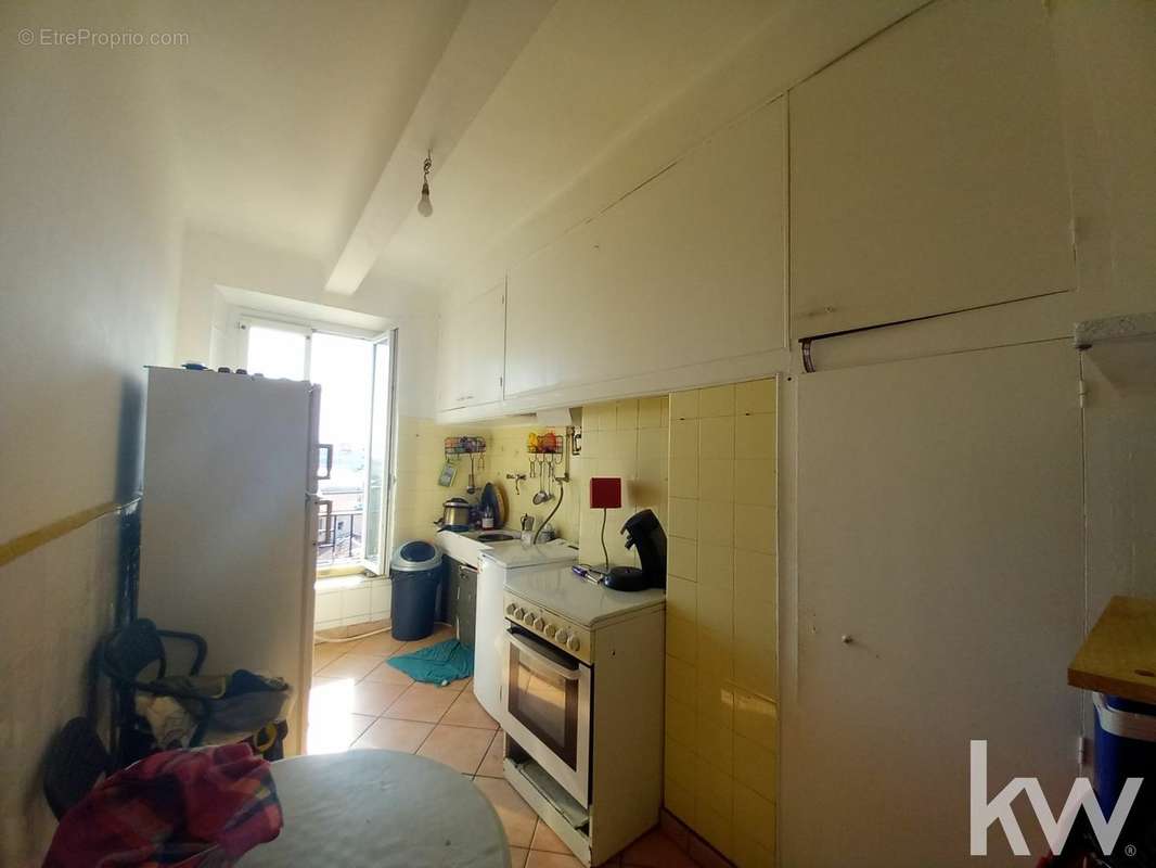 Appartement à MARSEILLE-15E