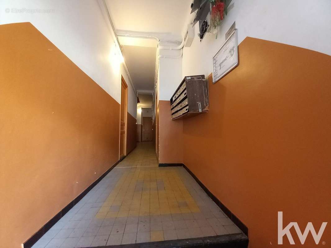 Appartement à MARSEILLE-15E