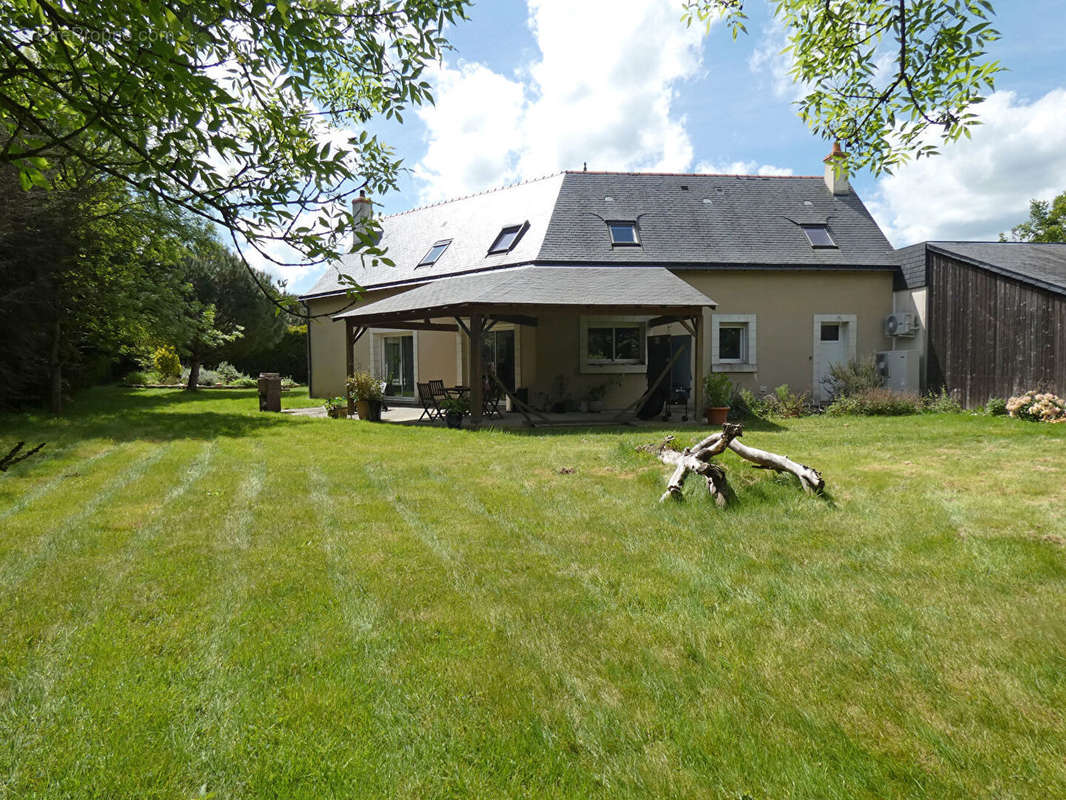 Maison à SAINT-AUGUSTIN-DES-BOIS