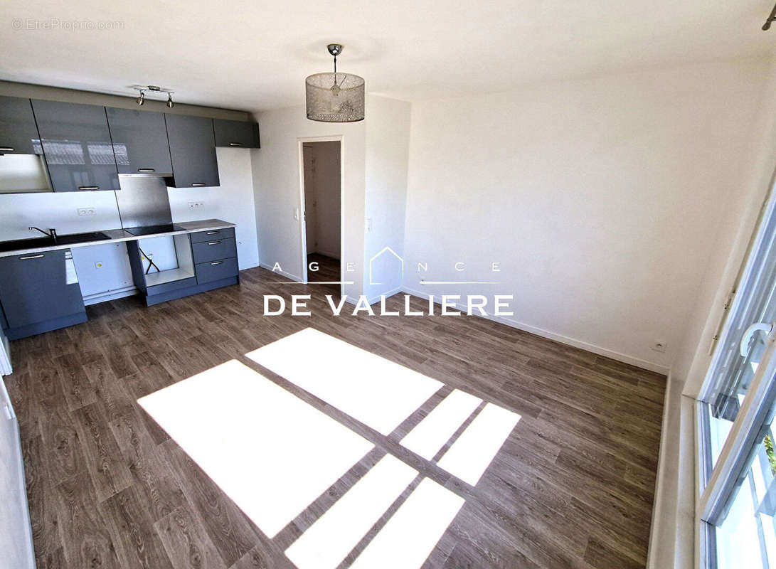 Appartement à NANTERRE