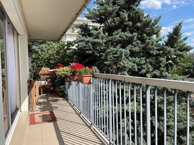 Appartement à MAISONS-ALFORT