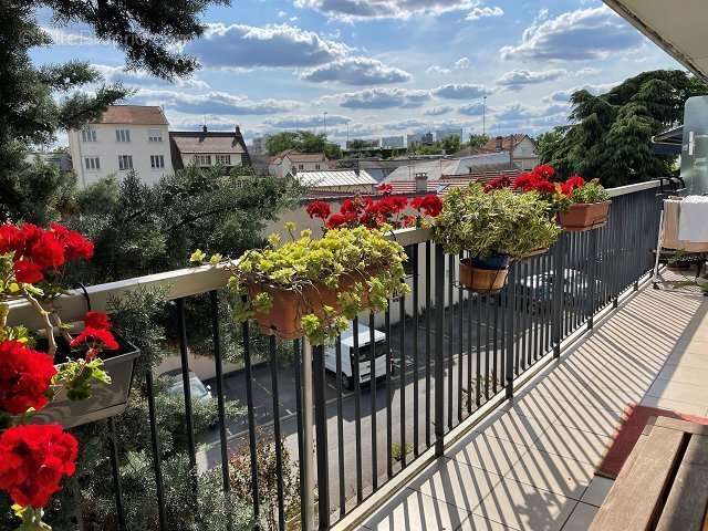 Appartement à MAISONS-ALFORT