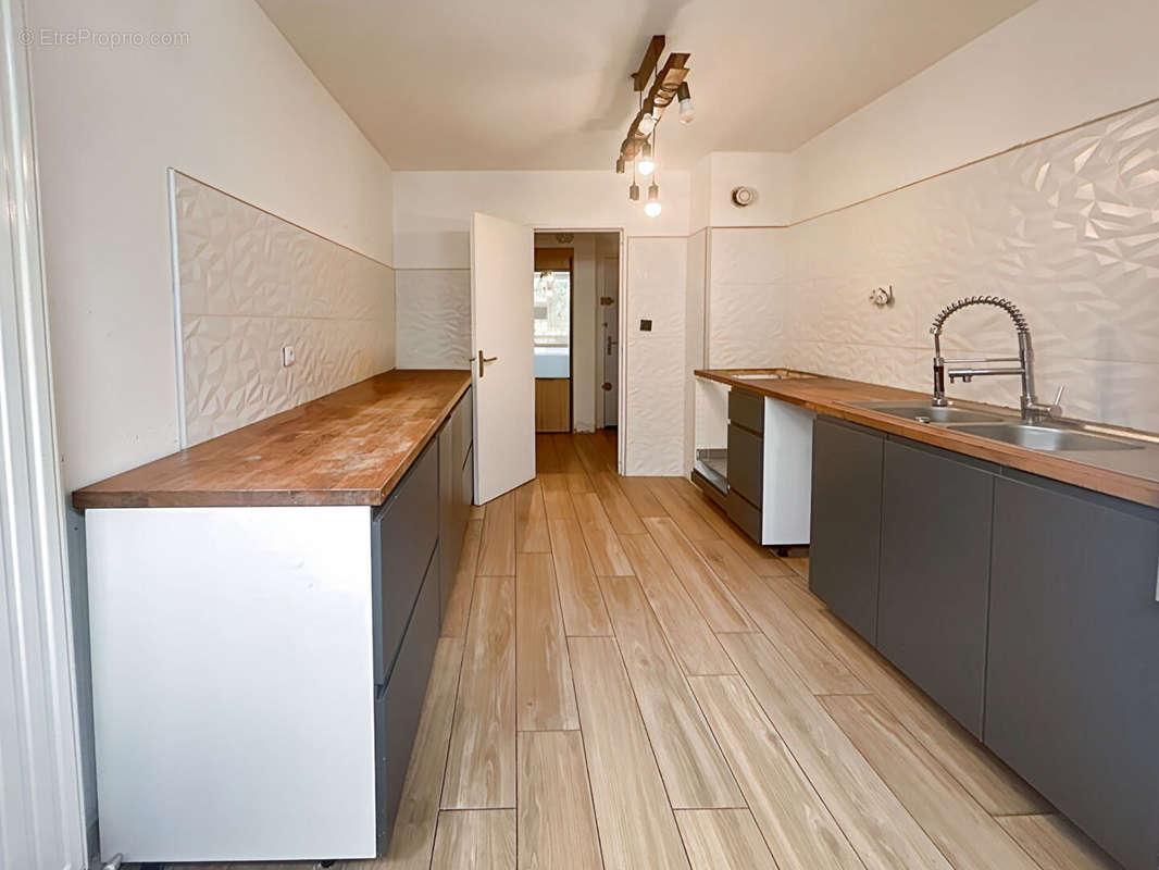 Appartement à MARSEILLE-10E