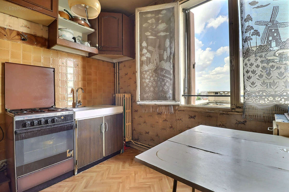 Appartement à AUBERVILLIERS