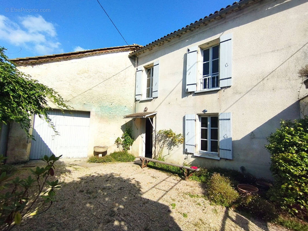 Maison à SAINT-ANDRE-ET-APPELLES