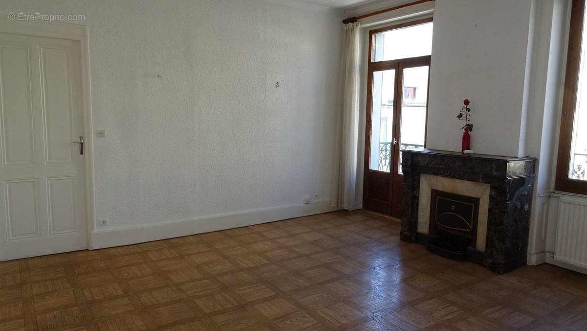 Appartement à FIRMINY