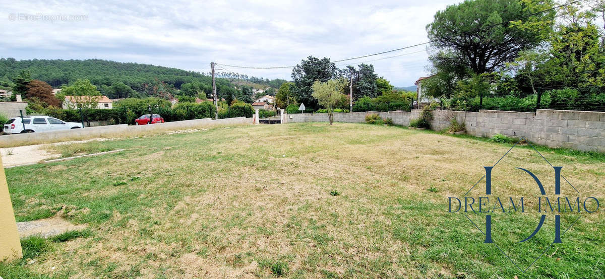 Maison à BRANOUX-LES-TAILLADES