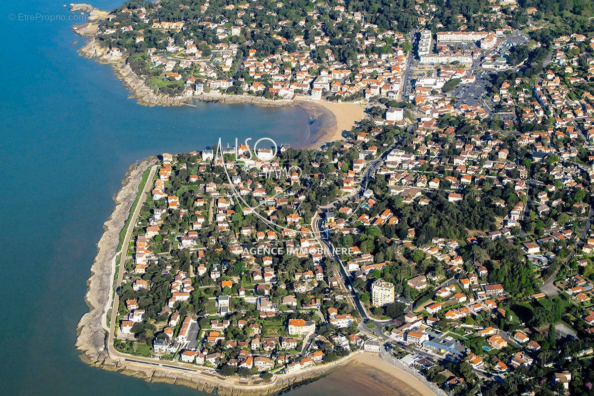 Commerce à SAINT-PALAIS-SUR-MER