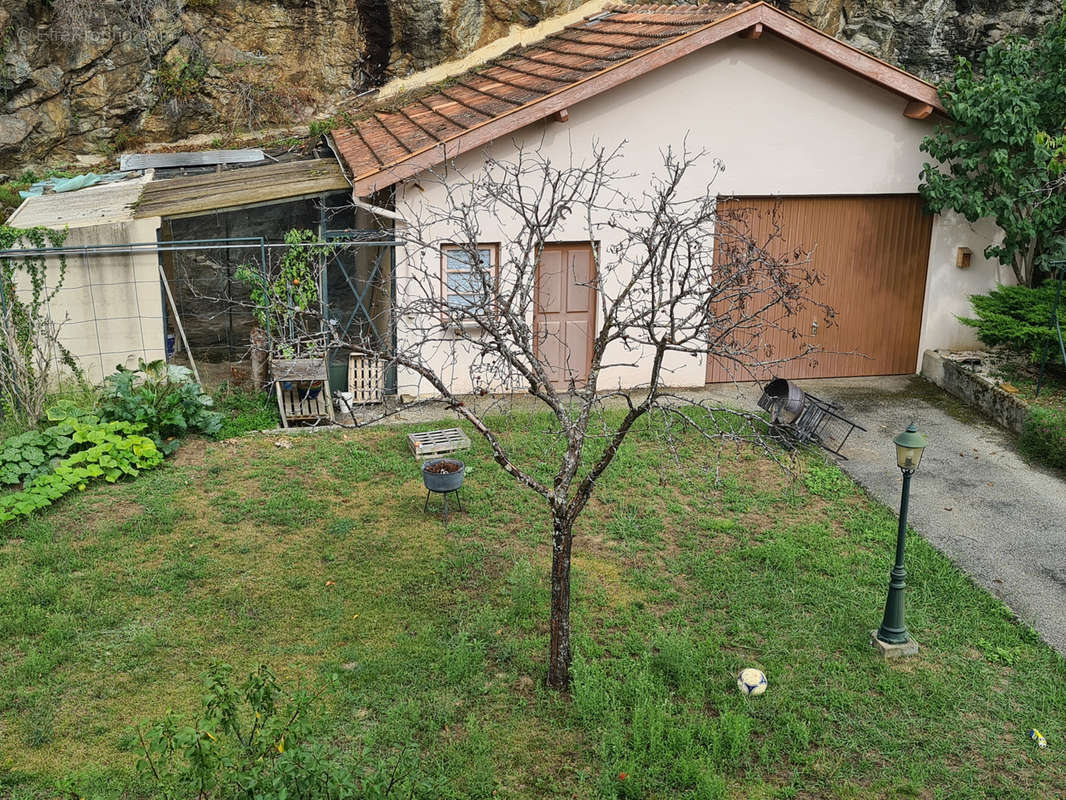 Maison à TARASCON-SUR-ARIEGE