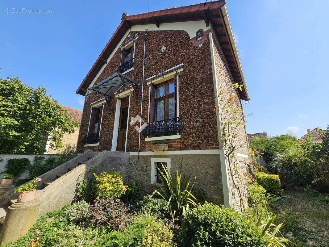 Maison à CHELLES