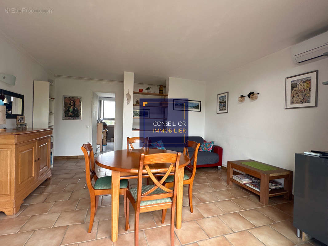 Appartement à SAINTE-FOY-LES-LYON