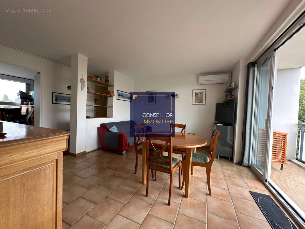 Appartement à SAINTE-FOY-LES-LYON