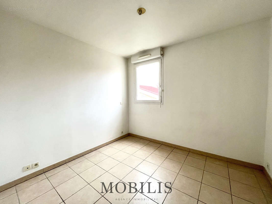 Appartement à MARSEILLE-6E