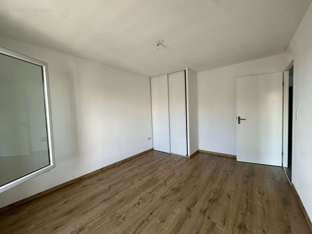 Appartement à CORNEBARRIEU