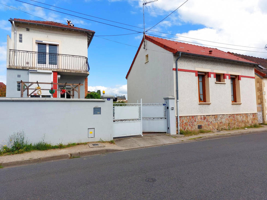 Maison à MOULINS