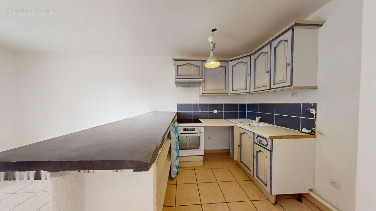 Appartement à MARSEILLE-13E