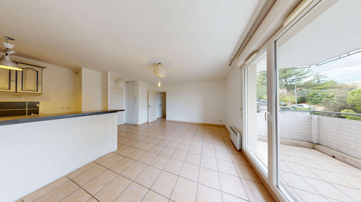 Appartement à MARSEILLE-13E